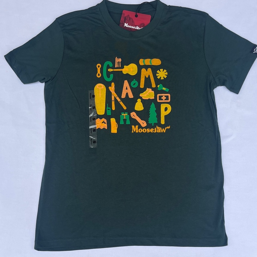 Moosejaw T-Shirt Women’s Short Sleeve Crew Neck Graphic Camping Print Graphic